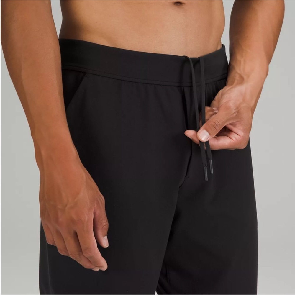 Lululemon‎ Discipline Pant *32" Black Size L - Picture 4 of 16